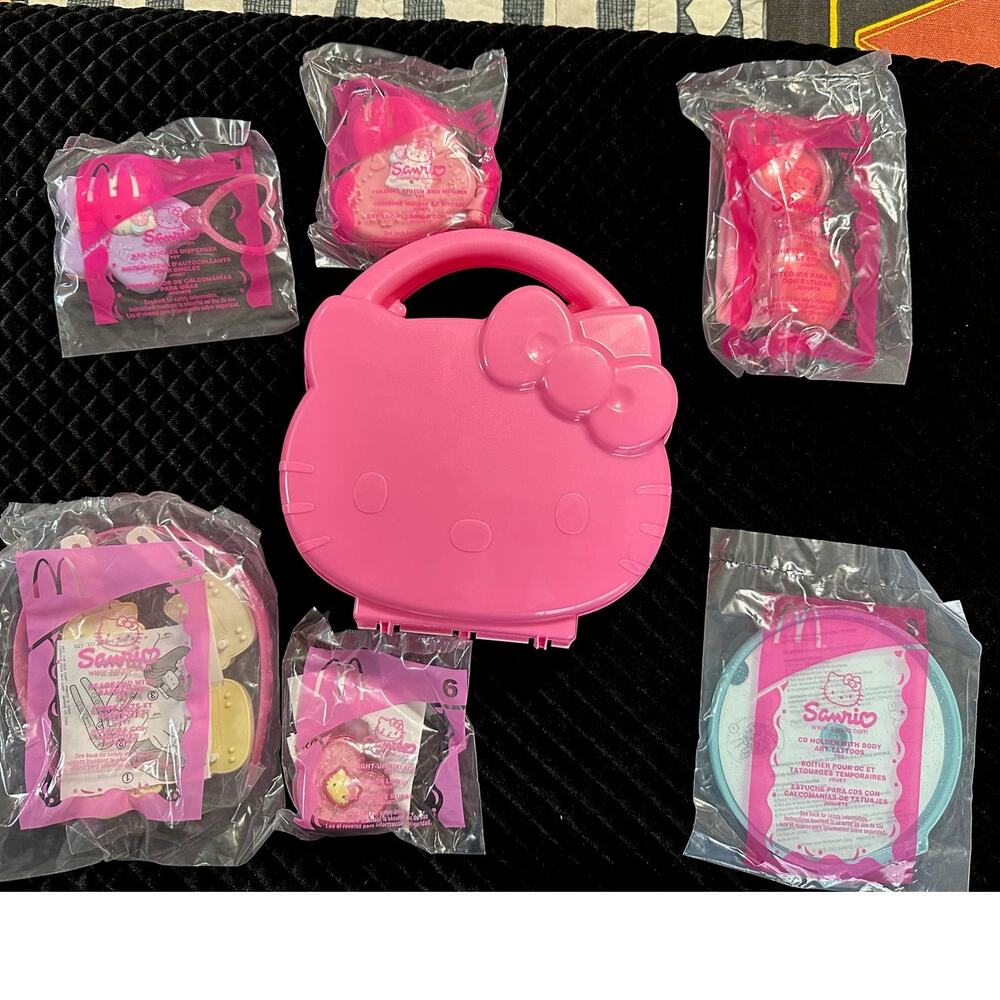 NIP McDonald's 2002 Sanrio Hello Kitty Happy Meal Toy 1,2,3,4,5,6,8